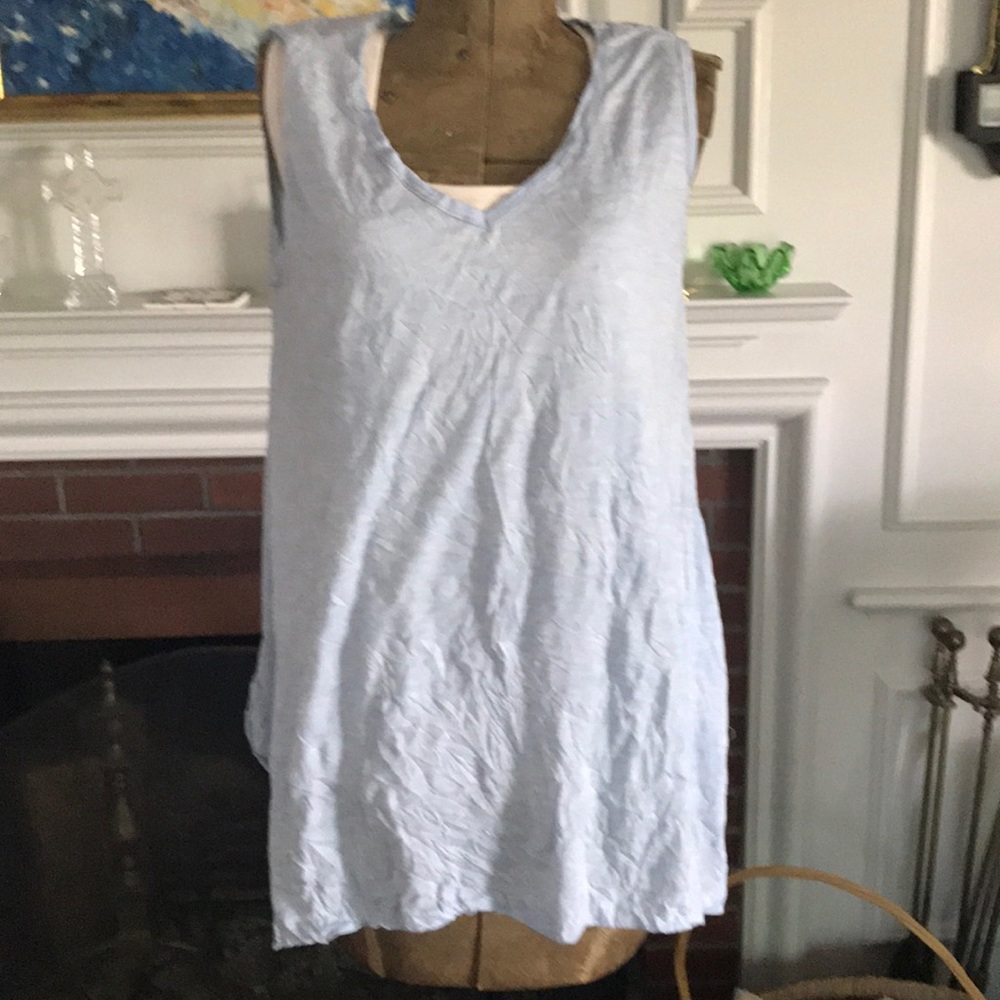 Sleeveless tank